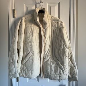 NWT Free People packable Pippa Puffer Jacket in ivory/cream
Womens size Large